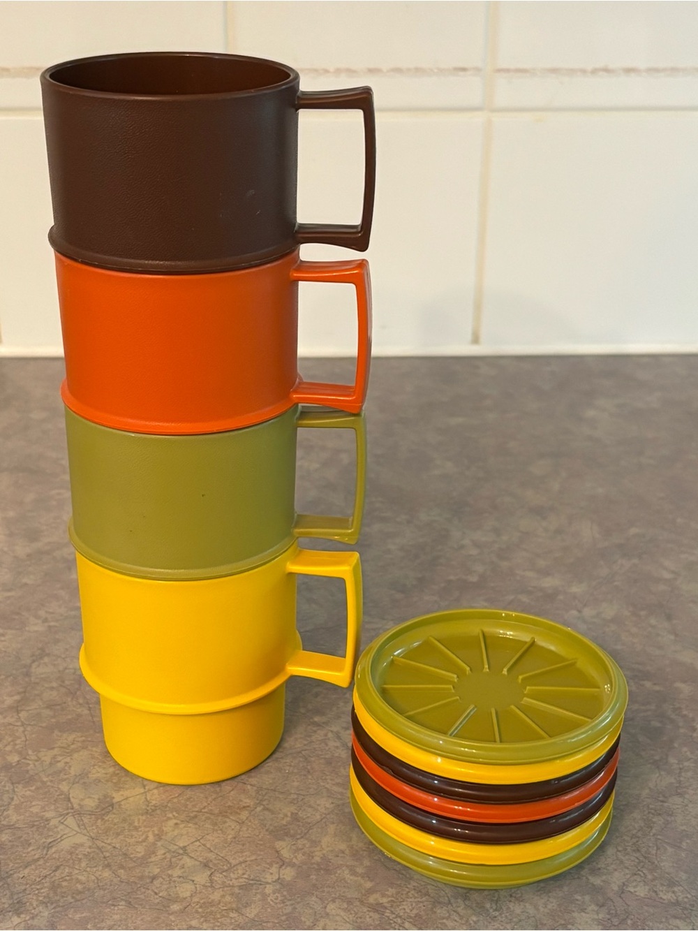 70's Tupperware Stackable Mugs and Coasters Set - Tupperware Plastic -RV - Cabin